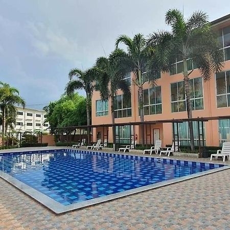 The Victory Hotel Ban Muang Daeng ภายนอก รูปภาพ