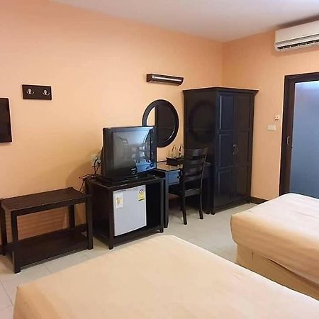 The Victory Hotel Ban Muang Daeng ภายนอก รูปภาพ