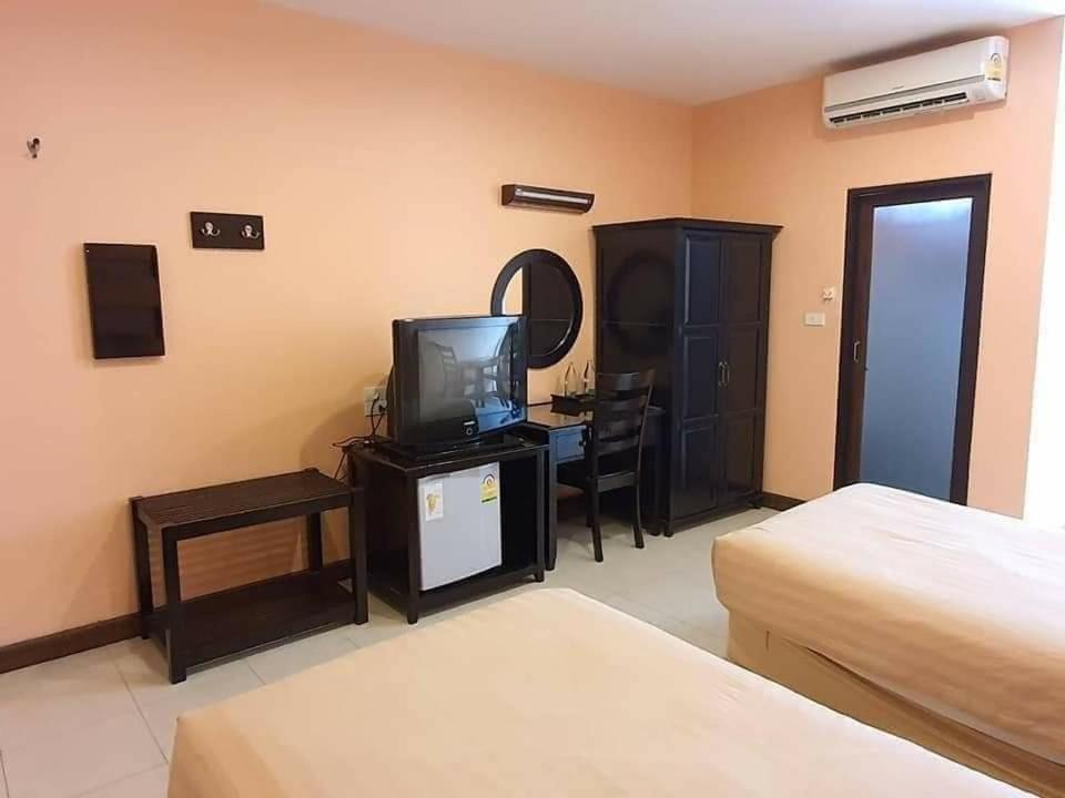 The Victory Hotel Ban Muang Daeng ภายนอก รูปภาพ